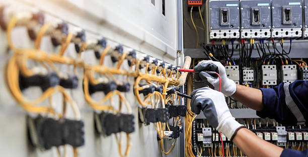 Professional Electrician technician working in North Fond du Lac, WI